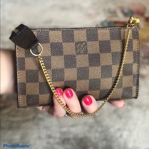 🎀Louis Vuitton Mini Pochette